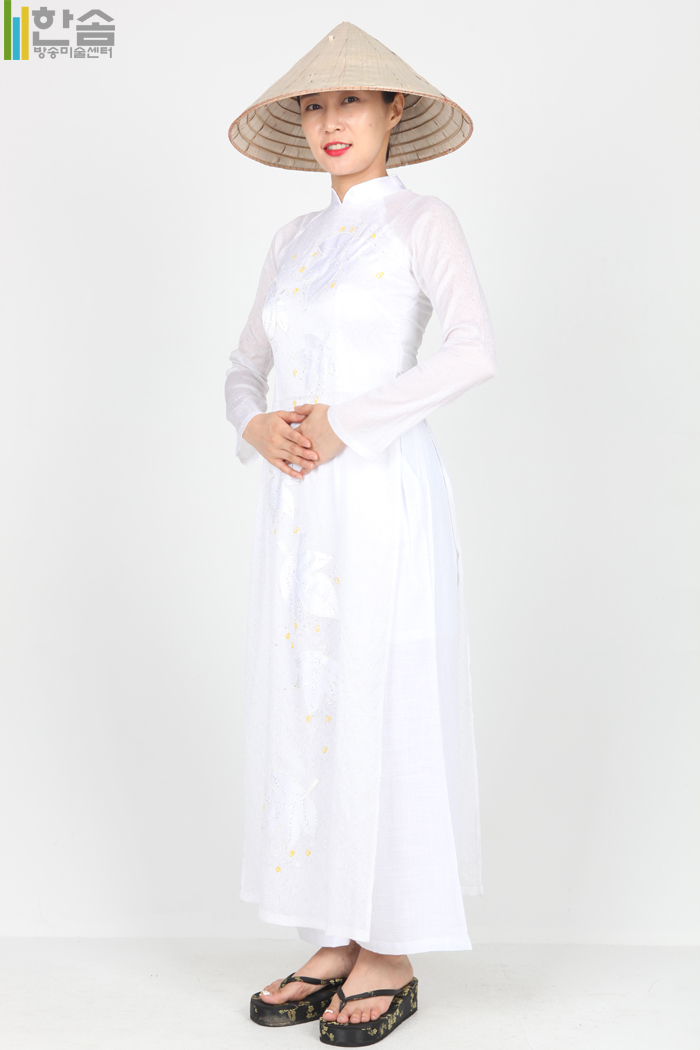 3670.베트남-아오자이(여)